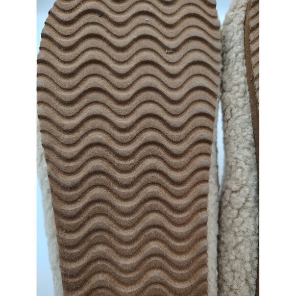 Madden Girl Womens Faux Fur Slippers Size 7.5M Beige Cozy Indoor Outdoor Shoes - Picture 3 of 5